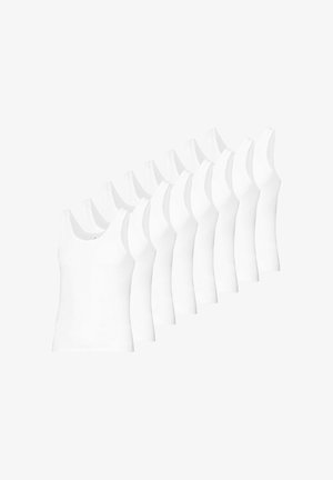 Zehn schlichte weiße ärmellose Tanktops, in versetzter Reihe auf weißem Hintergrund angeordnet.