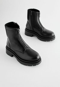 Next CHUNKY ZIP FRONT - Kotníkové boty - black