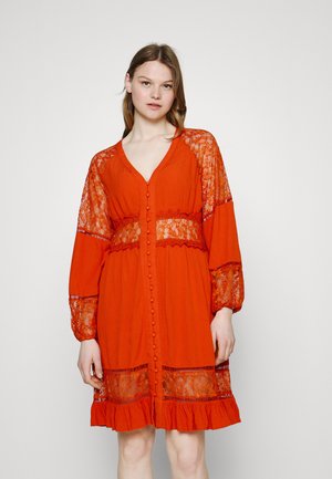 YAS YASMEZA DRESS FEST - Kasdienė suknelė - burnt ochre