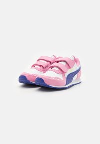 Puma CABANA RACER 20 UNISEX - Baskets basses - white/lapis lazuli/mauved out/cool cucumber