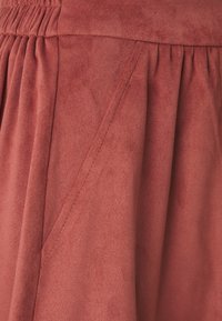 VILA VICHOOSE SKIRT - Minijupe - apple butter