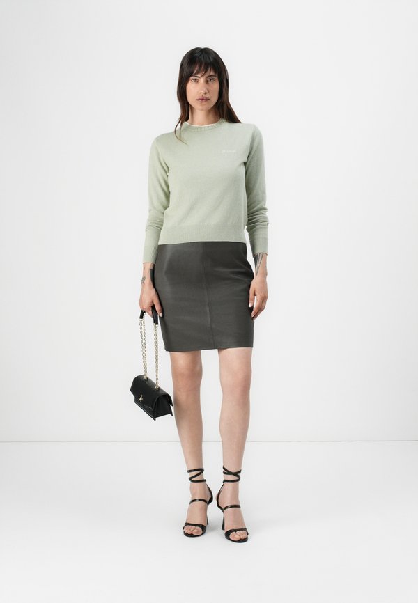 LANCE - Jumper - desert sage2