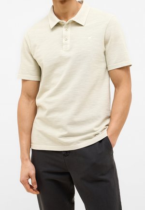 Mustang, Polo - beige