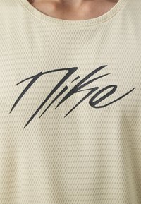 Nike Performance ICON  - Top - team gold/white/black