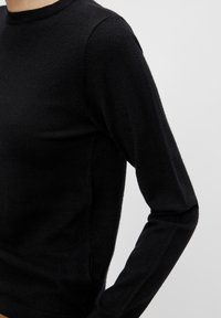 Object Maglione - black