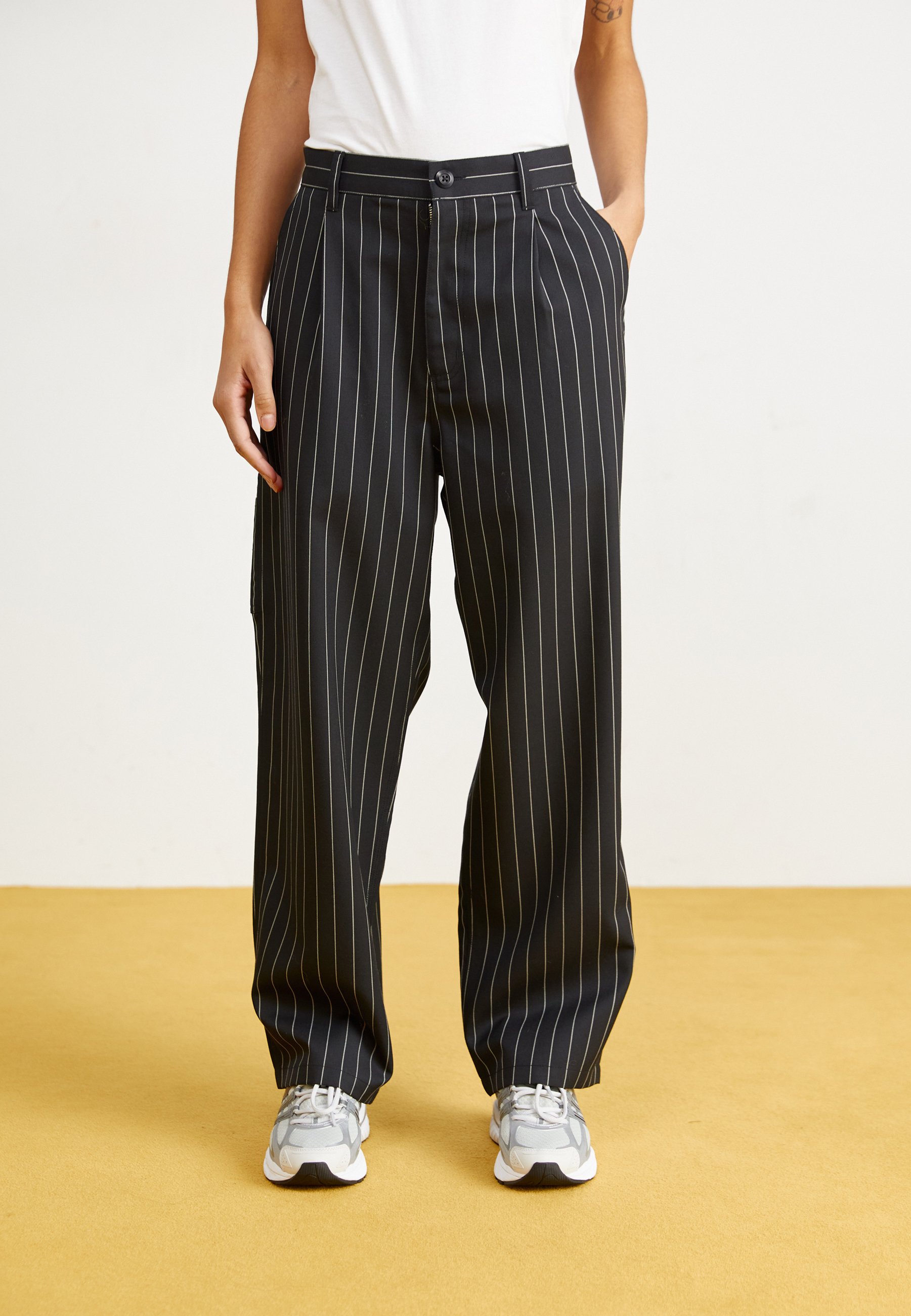 Carhartt WIP SEATON PANT - Trousers - black - Zalando