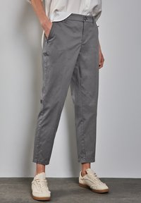 Street One Chinos - grau