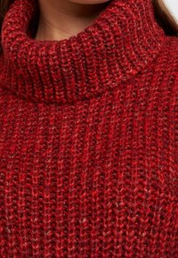 Dorothy Perkins Stickad tröja - dark red