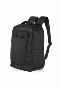 Czarny plecak wykonany z wytrzymałego materiału, z ergonomicznie wyprofilowanymi szelkami, przednią kieszenią na zamek oraz minimalistycznym designem.