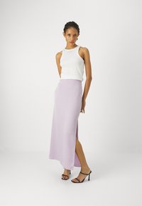 MAX&Co. LOONEY GINGER - Maxi skirt - lila