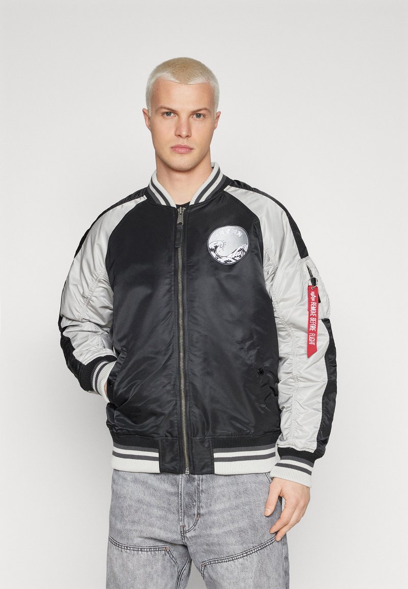 Alpha Industries - JAPAN WARRIOR SOUVENIR JACKET - Bomberjacks - black, Vergroten