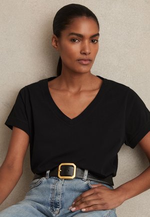 Reiss, REGULAR FIT - LUNA  V-NECK - Camiseta básica - black