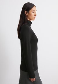Marc O'Polo REGULAR - Ilgarankovis viršutinės dalies drabužis - black