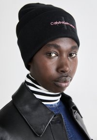 MONO LOGO BEANIE - Berretto - black/dusty rose