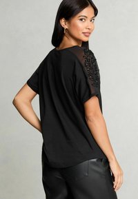 Lipsy REGULAR FIT EMBELLISHED SLEEVE - T-shirts print - black
