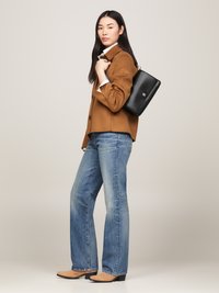 Tommy Hilfiger FRESH SHOULDER CROSSOVER - Käekott - black