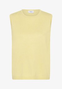 Unselected, pineapple slice melange