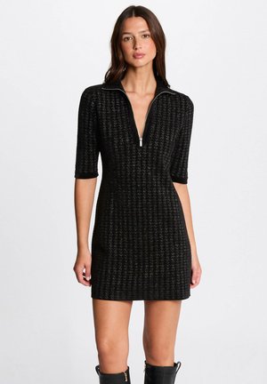 FITTED MINI - Etuikleid - noir