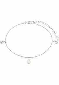 Pulsera de cadena plateada con tres acentos esféricos, incluyendo un colgante de perla blanca en el centro, con un cierre de langosta y una extensión ajustable.