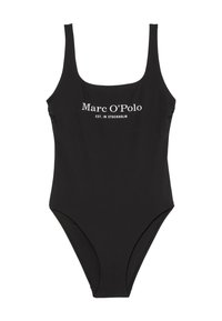 Musta yksiosainen uimapuku leveillä olkaimilla, avonaisella kaula-aukolla ja erottuvalla valkoisella logotekstillä, joka lukee "Marc O'Polo EST. IN STOCKHOLM."