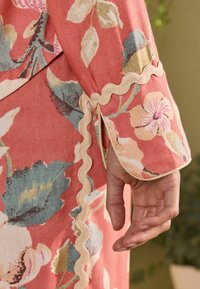 Laura Ashley BUTTON THROUGH REGULAR FIT - Set lenjerie de noapte - alworth floral