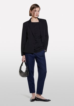 Sisley, WITH BOAT NECK  - Long sleeved top - black