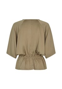 Blouse kaki à coupe décontractée, manches 3/4, taille élastiquée et texture lisse. Présente un design simple et minimaliste.