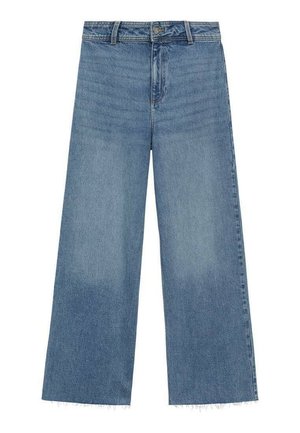 Jeans a gamba larga di colore blu chiaro, realizzati in denim, con orlo sfrangiato e classico design a cinque tasche, chiusura con bottone e zip sulla parte frontale.
