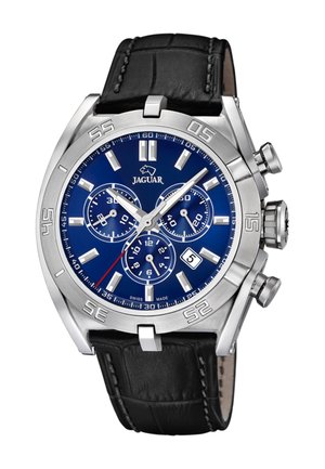 Jaguar chronograph ur med blå urskive, sølv rustfrit stålkasse, sort læderrem og hvide markeringer. Har tre under-ure og datofunktion.