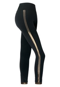 Czarne legginsy z wysokim stanem, z metaliczną złotą paskiem po bokach oraz gładką, elastyczną fakturą.