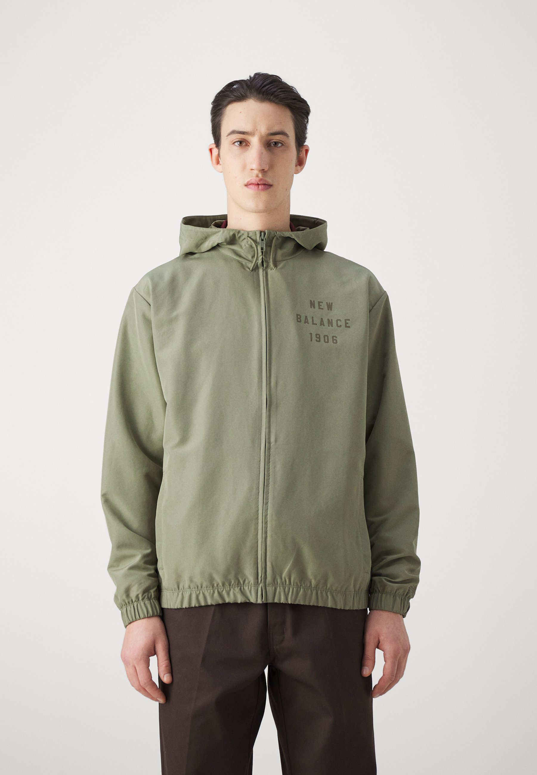 New Balance ESSENTIALS GRAPHIC FULL ZIP - Summer jacket - dark
