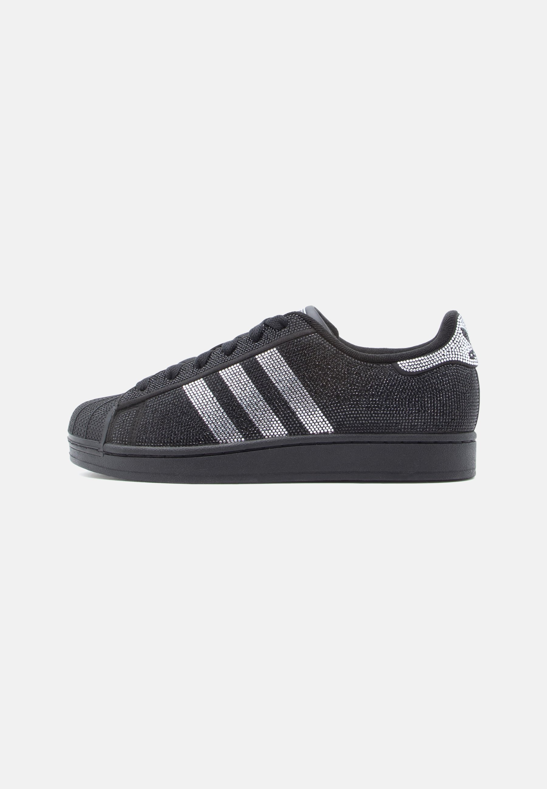 adidas Originals SUPERSTAR II RHINESTONE - Baskets basses - core black/silver-coloured metallic/off white/noir - ZALANDO.FR adidas Originals SUPERSTAR II RHINESTONE - Baskets basses - core black/silver-coloured metallic/off white/noir - ZALANDO.FR
