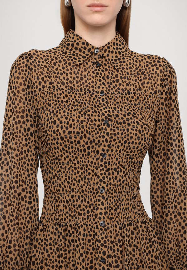 SMOCK - Shirt dress - cafe2