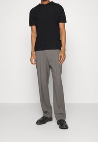 Emporio Armani Jednoduché tričko - blue