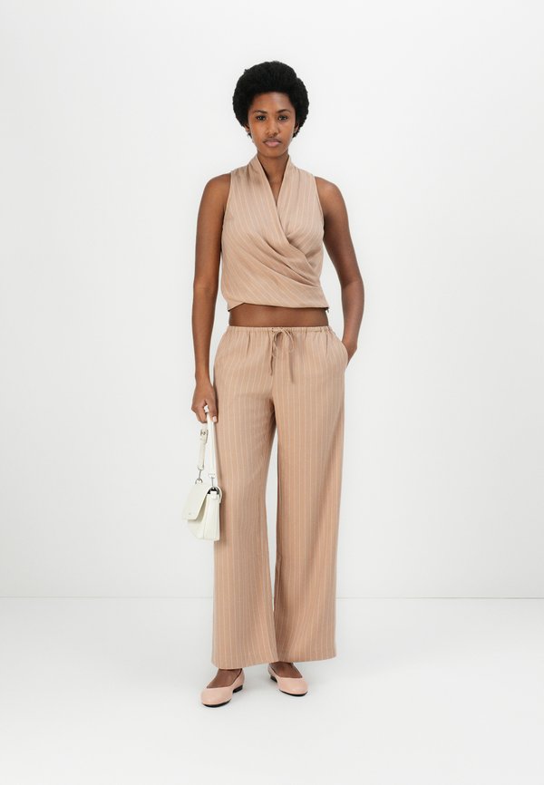 ALMERIA PANT - Trousers - camel4
