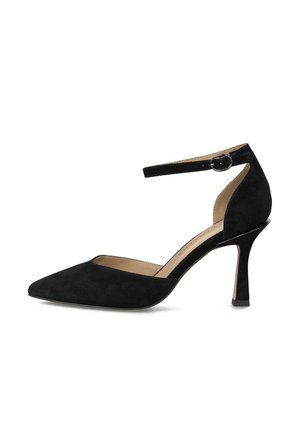 Schwarzer spitzer High Heel aus Wildleder mit Knöchelriemen und Schnalle, schlanker Stiletto-Absatz, beige Innenfütterung.