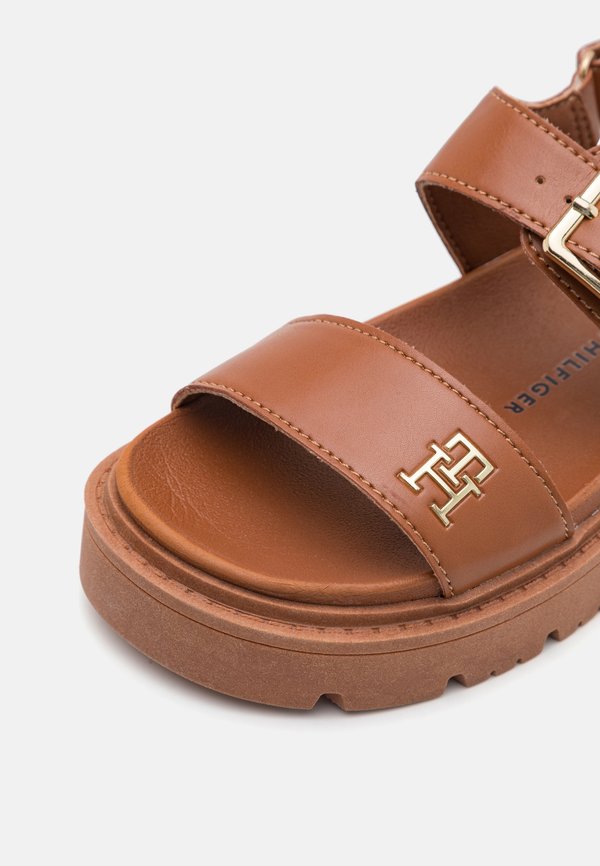CLAIRE - Sandals - cognac2