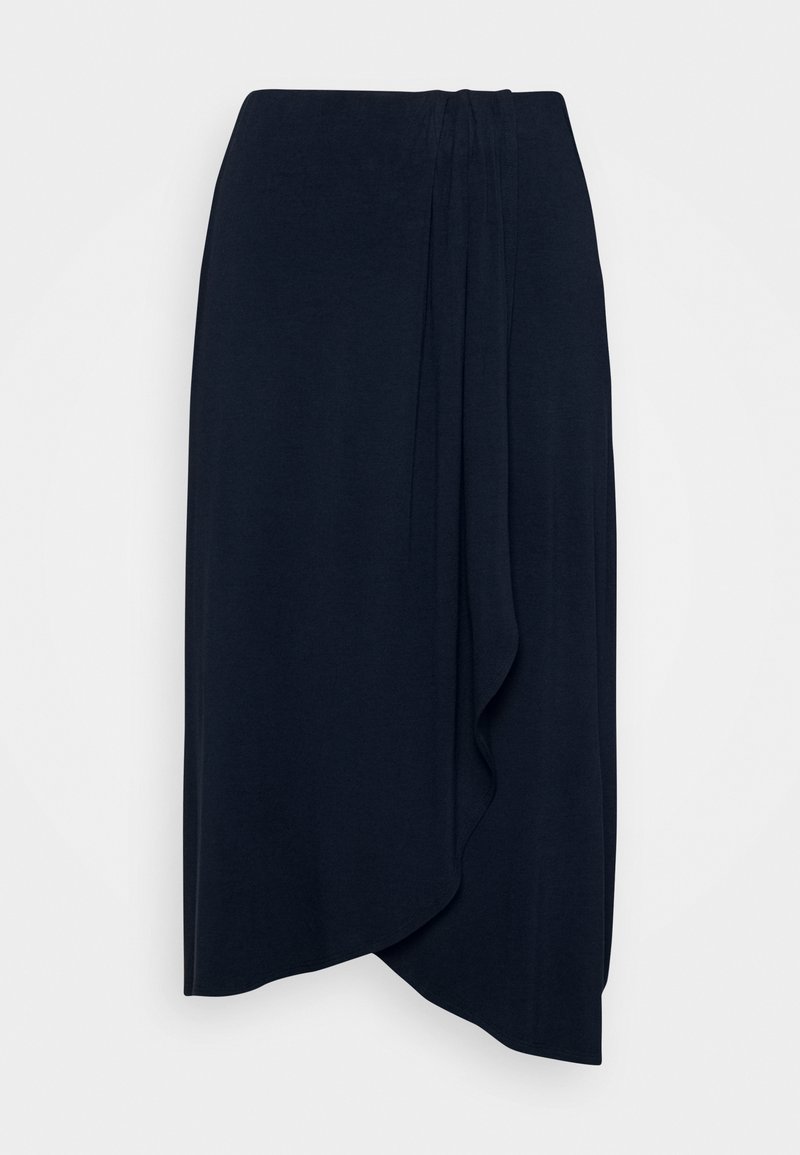 Jupe midi bleu marine avec détail drapé asymétrique à l’avant et taille droite, présentée sur fond blanc.