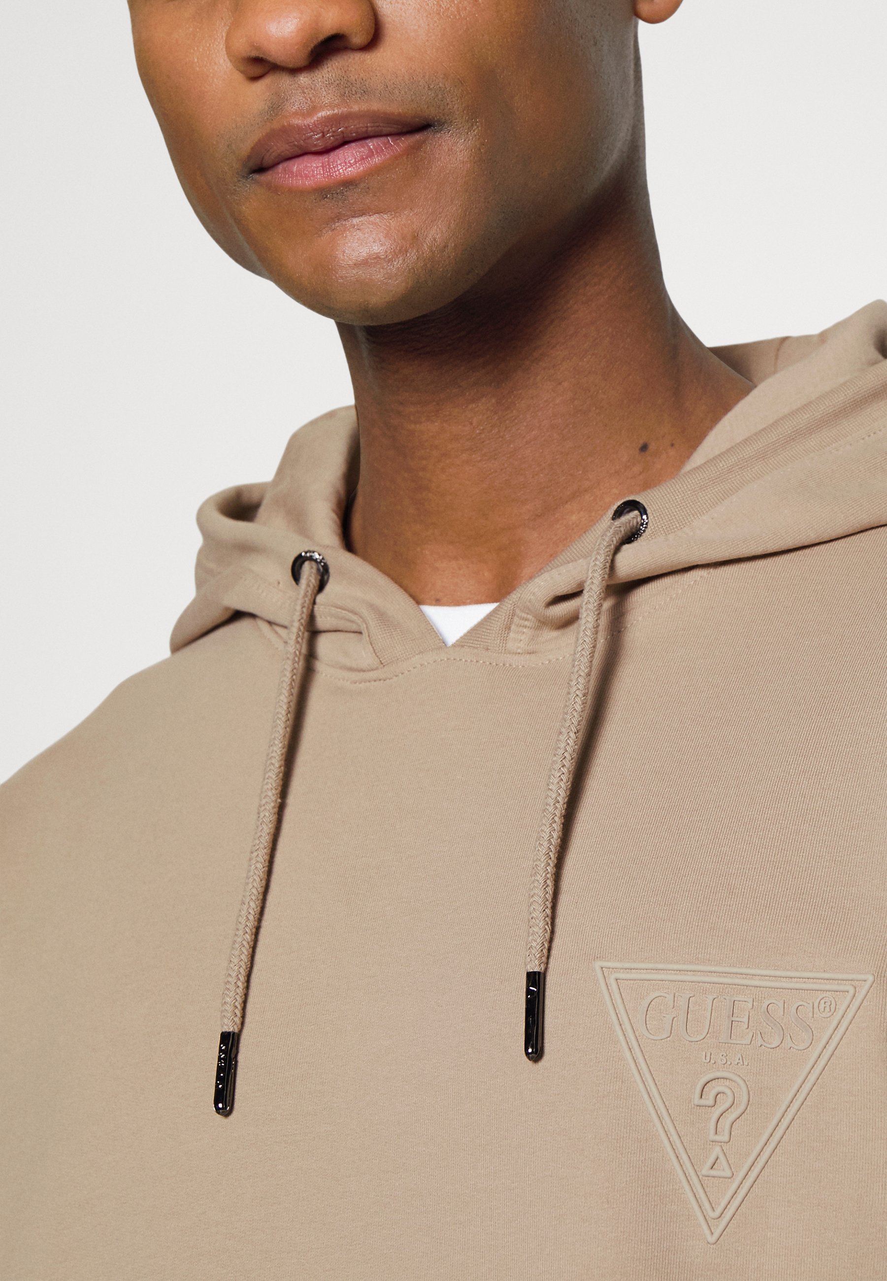 guess oversized hoodie