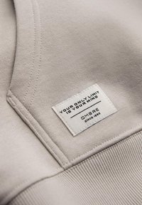 Niet geselecteerd, light beige