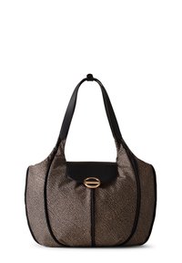 Braune und schwarze gemusterte Schultertasche mit schwarzem Deckel und ovalem goldenen Verschluss, ausgestattet mit doppelten schwarzen Trägern und abgerundeten Kanten.