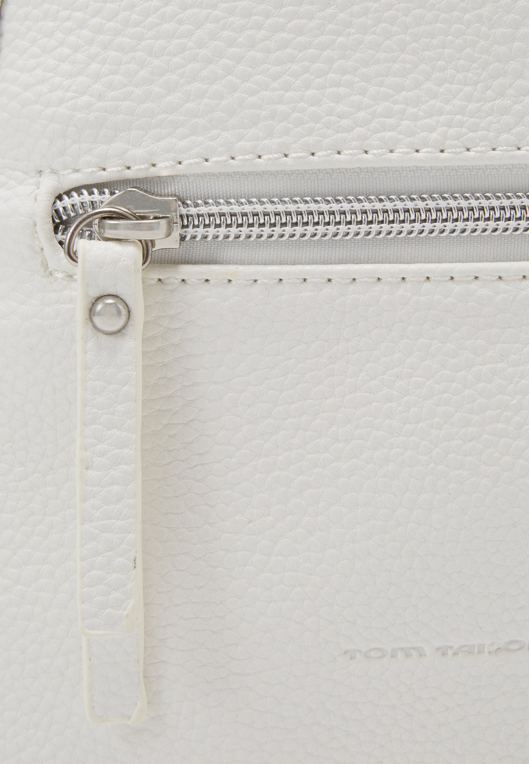 TOM TAILOR DENIM LINEA Ryggsekk white Zalando.no TOM TAILOR DENIM LINEA Skulderveske white Zalando.no