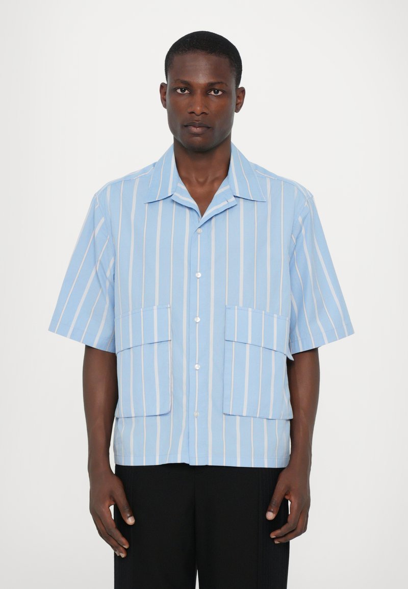 WOOD WOOD - MILFED - Camisa - glacier lake, Ampliar