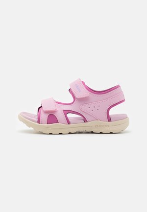 VANIETT GIRL - Sandalias de senderismo - pink/fuchsia