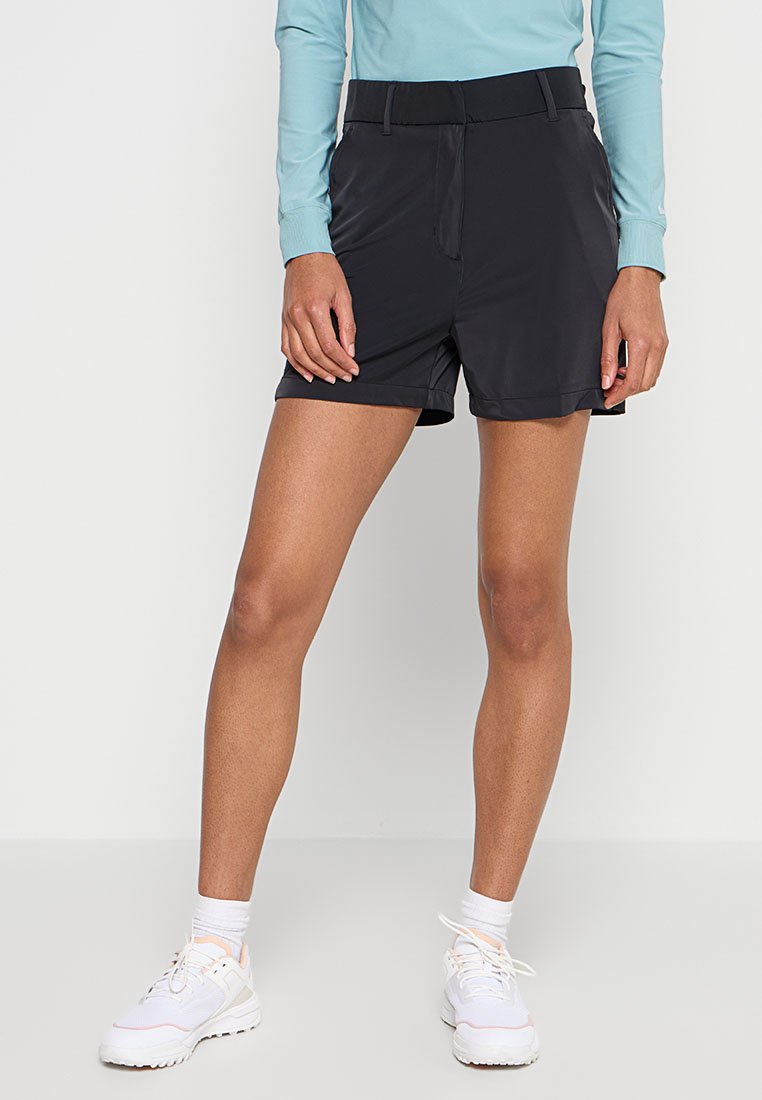 Pantalones montañeros cortos
