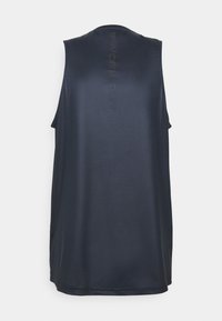 Haut de sport bleu marine sans manches avec une texture lisse, un col rond et l'inscription "WORKOUT" en relief vertical dans le dos.