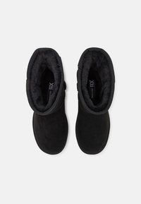 XTI Botines - black