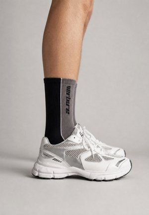 Vertere Berlin, CYPHER TENNIS SOCKS - Calcetines - black grey
