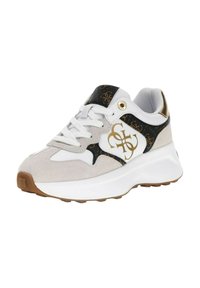 Sneaker in suede bianco e grigio con accenti neri a motivo, dettaglio del logo dorato, suola bianca e lacci tondi. Parte superiore testurizzata e hardware lucido.