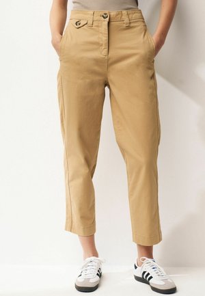 Chino - brown